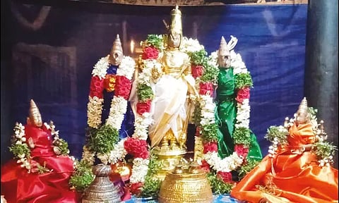 ஸ்ரீவைகுண்டம் கள்ளபிரான் பெருமாள் கோவிலில் வைகுண்ட ஏகாதசி திருவிழா தொடக்கம்