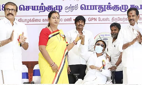 தே.மு.தி.க. பொதுச்செயலாளராக தேர்வான பிரேமலதாவுக்கு அரசியல் கட்சி தலைவர்கள் வாழ்த்து