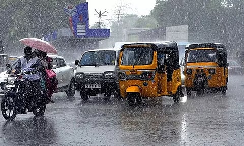 அடுத்த 3 மணிநேரத்தில் 14 மாவட்டங்களில் மழைக்கு வாய்ப்பு...!