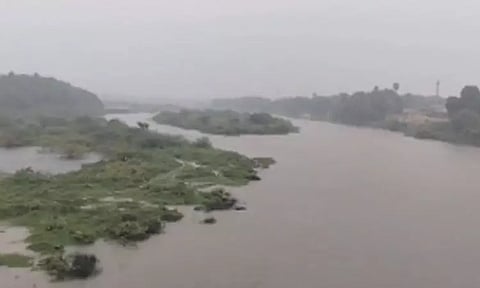 நிரம்பும் அணைகள்... தாமிரபரணி ஆற்றில் 30 ஆயிரம் கன அடி நீரை திறக்க முடிவு..!