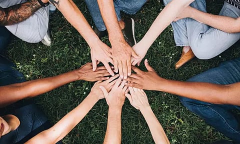 இன்று சர்வதேச மனித ஒற்றுமை தினம்..!