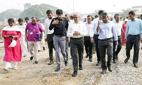 உலக முதலீட்டாளர்கள் மாநாடு 2024 முன்னேற்பாடு பணிகள் - தலைமைச் செயலாளர் சிவ்தாஸ் மீனா ஆய்வு