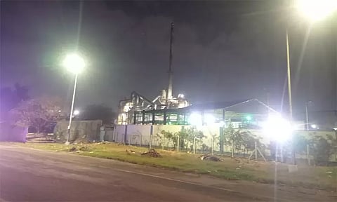 எண்ணூரில் வாயுக்கசிவு ஏற்பட்ட தொழிற்சாலையை தற்காலிகமாக மூட தமிழக அரசு உத்தரவு