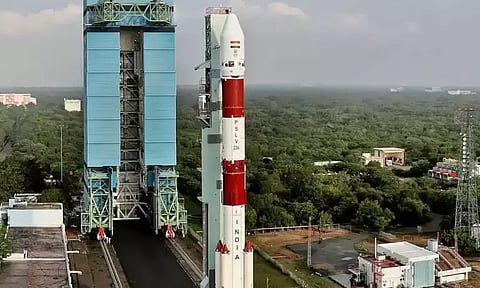 நாளை மறுநாள் விண்ணில் பாயும் பி.எஸ்.எல்.வி. சி-58 ராக்கெட்