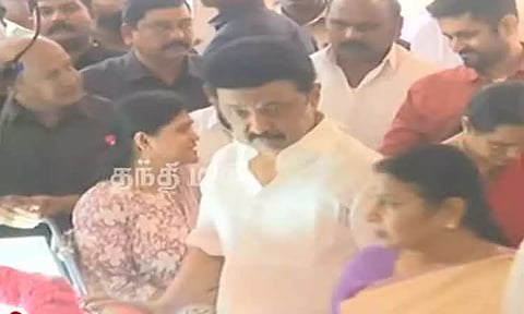 மறைந்த கு.க.செல்வம் உடலுக்கு முதல்-அமைச்சர் மு.க.ஸ்டாலின் அஞ்சலி
