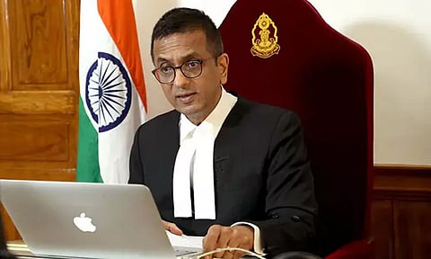 23 வருடங்களில் யாரும் இப்படி பேசியது இல்லை..வாக்குவாதம் செய்த வக்கீலை எச்சரித்த சுப்ரீம் கோர்ட் தலைமை நீதிபதி