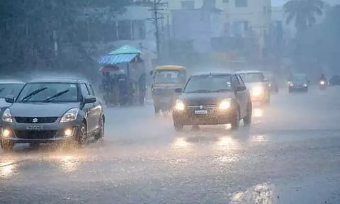 அடுத்த 3 மணிநேரத்தில் 10 மாவட்டங்களில் மழைக்கு வாய்ப்பு - வானிலை ஆய்வு மையம்