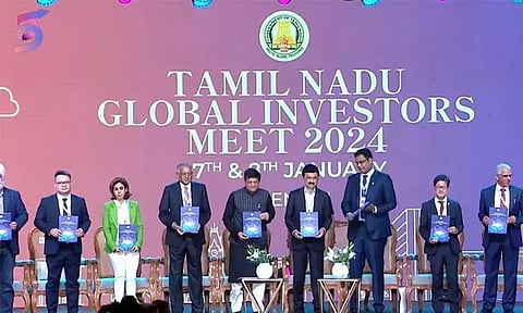 தமிழ்நாட்டில் முதலீடுகளை குவிக்கும் நிறுவனங்கள்; முதல்-அமைச்சர் மு.க.ஸ்டாலின் முன்னிலையில் புரிந்துணர்வு ஒப்பந்தம்