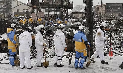 ஜப்பானில் நிலநடுக்கம்: பலி எண்ணிக்கை 126 ஆக உயர்வு; கடும் பனிப்பொழிவால் மீட்பு பணியில் பாதிப்பு