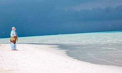 காரணமில்லாத வெறுப்பு: லட்சத்தீவு விவகாரத்தில் பிரதமர் மோடிக்கு ஆதரவாக இந்திய பிரபலங்கள் கருத்து..!