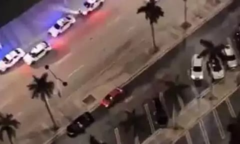 அமெரிக்க மாலுக்குள் ஏலியன்கள் புகுந்ததாக கிளம்பிய பீதி.. உண்மை என்ன? போலீசார் விளக்கம்