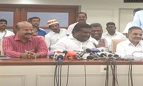 வேலை நிறுத்தம் அரசியல் உள்நோக்கம் கொண்டது; போக்குவரத்து துறை அமைச்சர் சிவசங்கர் பரபரப்பு பேட்டி