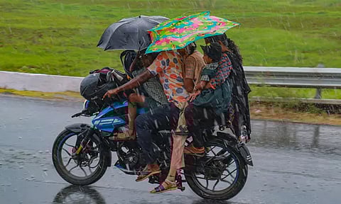 கனமழை: பெரம்பலூரில் பள்ளிகளுக்கு இன்று விடுமுறை