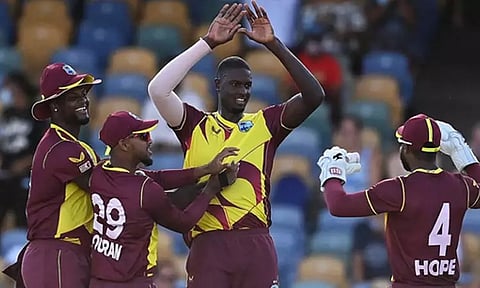 ஆஸ்திரேலியாவுக்கு எதிரான தொடர்: 15 பேர் கொண்ட வெஸ்ட் இண்டீஸ் அணி அறிவிப்பு