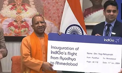 ஆமதாபாத் - அயோத்தி விமான சேவை தொடக்கம் : முதல் 3 வார விமான போர்டிங் பாஸ் பெற்றார் யோகி ஆதித்யநாத்