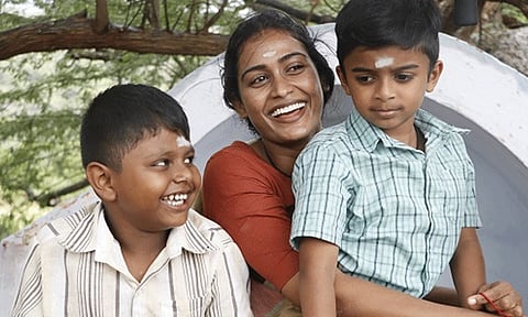 ஹீரோயின் ஆனார் பிக்பாஸ் பூர்ணிமா... நேரடியாக ஓடிடியில் வெளியாகும் 'செவப்பி' திரைப்படம்...!