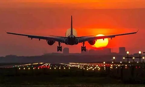 சென்னையில் புகை மூட்டம் காரணமாக விமான சேவை பாதிப்பு