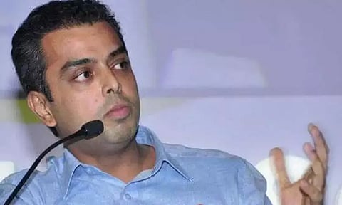 காங்கிரஸ் கட்சியில் இருந்து விலகுவதாக மிலிந்த் தியோரா திடீர் அறிவிப்பு