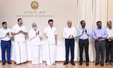 மூன்று கோவில்களில் நாள் முழுவதும் அன்னதானம் வழங்கும் திட்டம் - முதல்-அமைச்சர் மு.க.ஸ்டாலின் தொடங்கி வைத்தார்