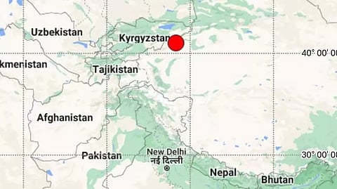 டெல்லி மற்றும் சுற்று வட்டாரப் பகுதிகளில் கடும் நில அதிர்வு