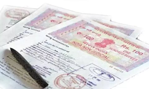 பத்திரப்பதிவு மூலம் தமிழக அரசுக்கு ஒரே நாளில் ரூ.168.83 கோடி வருவாய்