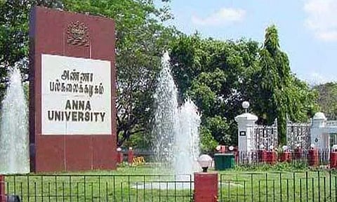 கவர்னர் நிகழ்ச்சிக்கு வந்தால்தான் வருகைப்பதிவு: அண்ணா பல்கலை. சுற்றறிக்கையால் சர்ச்சை