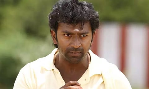 'உங்க வீட்டு பசங்க ஜெயிக்கிற படம்தான் ப்ளூ ஸ்டார்' - சாந்தனு உருக்கம்