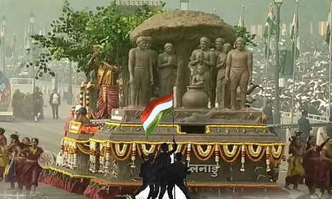 டெல்லி: குடவோலை முறையை பெருமைப்படுத்தும் வகையில் தமிழ்நாட்டின் அலங்கார ஊர்தி அணிவகுப்பு