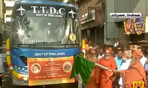 முருகனின் அறுபடை வீடுகளுக்கு இலவச ஆன்மிக சுற்றுப்பயணம்: அமைச்சர் சேகர்பாபு தொடங்கி வைத்தார்