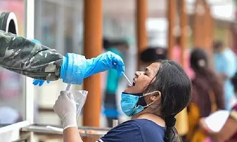 இந்தியாவில் இன்று 124 பேருக்கு கொரோனா