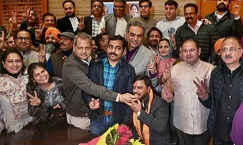 சண்டிகர் மேயர் தேர்தல்: 8 வாக்குகள் செல்லாது என அறிவிக்கப்பட்டதை எதிர்த்து வழக்கு - நாளை விசாரணை