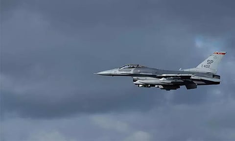 தென்கொரிய கடல் பகுதியில் விழுந்து அமெரிக்க போர் விமானம் விபத்து