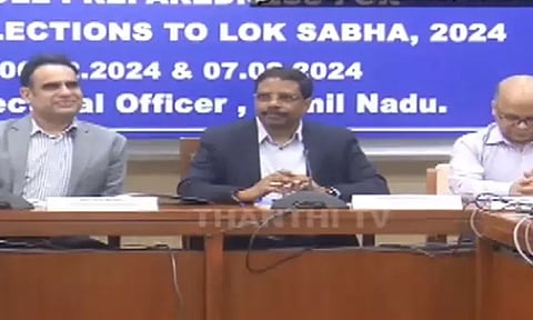 நாடாளுமன்ற தேர்தல்: இந்திய தேர்தல் ஆணைய அதிகாரிகள் சென்னையில் ஆலோசனை