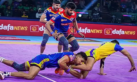 Image Courtesy: @UpYoddhas / @ProKabaddi 