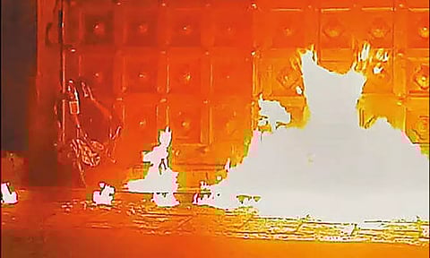 மயிலாப்பூரில் கபாலீசுவரர் கோவில் வாசலில் தீ: 2 பிரிவுகளின் கீழ் வழக்குப்பதிவு