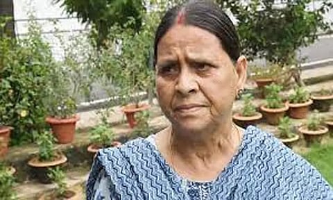 நில மோசடி வழக்கு: லாலு பிரசாத்தின் மனைவி மற்றும் மகள்களுக்கு இடைக்கால ஜாமீன் வழங்கிய நீதிமன்றம்