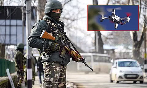 காஷ்மீரில் பறந்த பாகிஸ்தான் ஆளில்லா விமானம்; துப்பாக்கி சூடு நடத்தி விரட்டிய இந்திய ராணுவம்