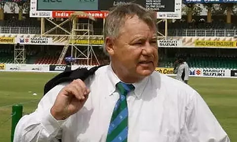 தென்ஆப்பிரிக்க கிரிக்கெட் அணியின் முன்னாள் வீரர் மைக் பிராக்டர் காலமானார்