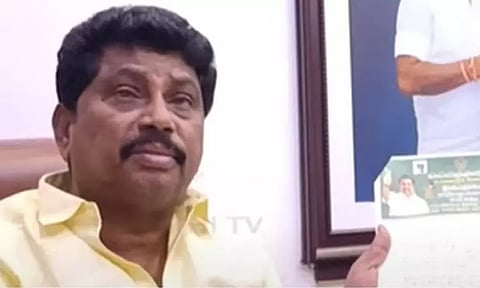 அ.தி.மு.க.,வில் இருந்து நீக்கம் - எடப்பாடி பழனிசாமிக்கு ஏ.வி.ராஜு நோட்டீஸ்