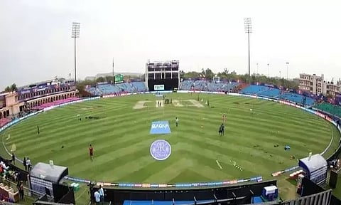 நிலுவை தொகையை செலுத்தாததால் ஜெய்ப்பூர் கிரிக்கெட் ஸ்டேடியத்துக்கு சீல் வைப்பு
