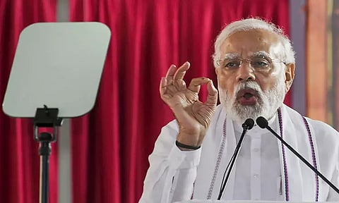 தமிழகத்தில் உலகத்தரத்தில் மேம்படுத்தப்படும் 34 ரெயில் நிலையங்கள்: இன்று அடிக்கல் நாட்டுகிறார் பிரதமர் மோடி