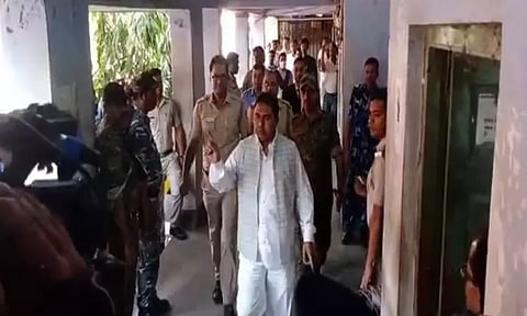 சந்தேஷ்காளி விவகாரம்: ஷேக் ஷாஜகான் சி.பி.ஐ.யிடம் ஒப்படைப்பு