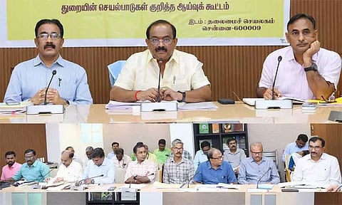 புதிய குடும்ப அட்டைகளை விரைந்து வழங்க நடவடிக்கை எடுக்க வேண்டும் - அதிகாரிகளுக்கு அமைச்சர் சக்கரபாணி அறிவுறுத்தல்