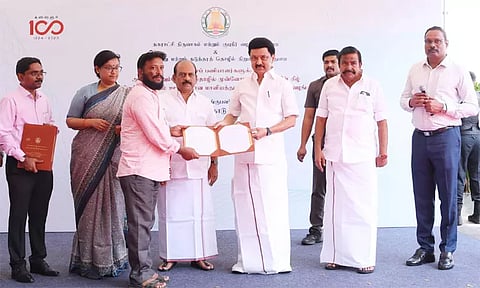 தூய்மைப் பணியாளர்களை தொழில் முனைவோர்களாக மாற்றும் வகையில் கடன் உதவி - முதல்-அமைச்சர் மு.க.ஸ்டாலின் வழங்கினார்