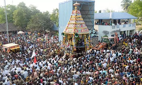 புதுக்கோட்டை திருவப்பூர் முத்துமாரியம்மன் கோவில் தேரோட்டம்