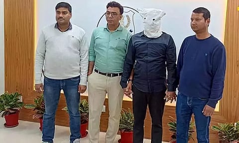 போதைப்பொருள் கடத்தல் வழக்கு: சென்னை அழைத்துவரப்பட்டார் ஜாபர் சாதிக்