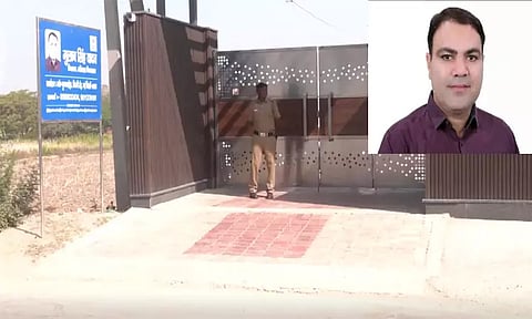 ஆம் ஆத்மி கட்சி எம்.எல்.ஏ. குலாப் சிங் யாதவ் வீட்டில் வருமான வரித்துறையினர் சோதனை