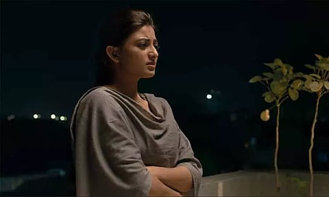 கயல் ஆனந்தி நடித்துள்ள 'ஒயிட் ரோஸ்' படத்தின் டிரைலர் வெளியானது