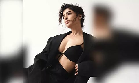 கவர்ச்சியில் எல்லைமீறும் சமந்தா: புகைப்படங்களை வெளியிட்டு ரசிகர்களை அதிர வைத்தார்