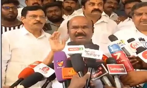 வேட்புமனு தாக்கலின்போது தி.மு.க.வினர் அதிகார துஷ்பிரயோகம் செய்தனர் - முன்னாள் அமைச்சர் ஜெயக்குமார்